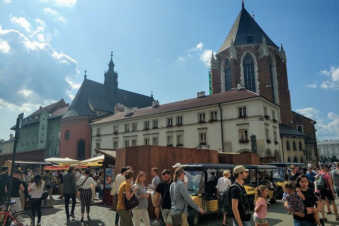1-Hour Tour to Krakow's Old Town by Electric Golf Cart - Planty Park completes the historic ring