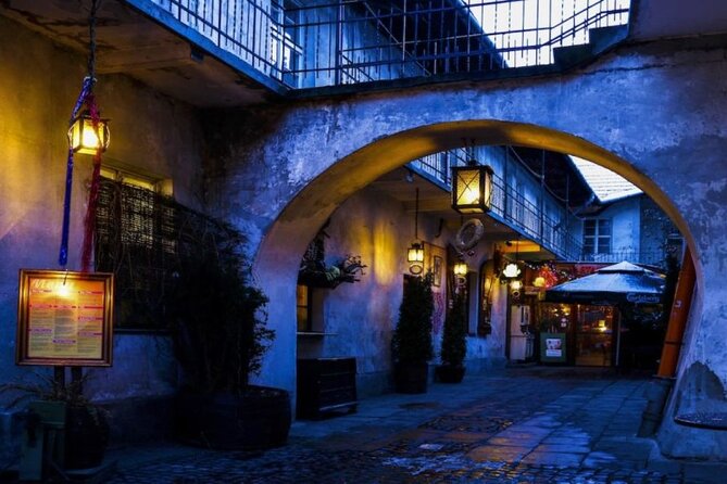 2 Days Tour to Auschwitz and Krakow from Warsaw - Communication and schedule: the real decision point