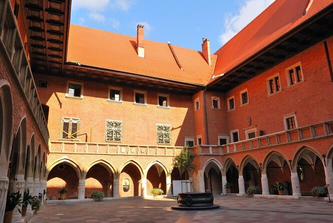 2 Hours Old Town Guided Bike Tour in Krakow - Key points to know before you book