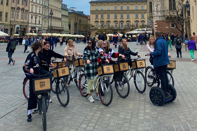 2 Hours Old Town Guided Bike Tour in Krakow - What the guide adds to the experience