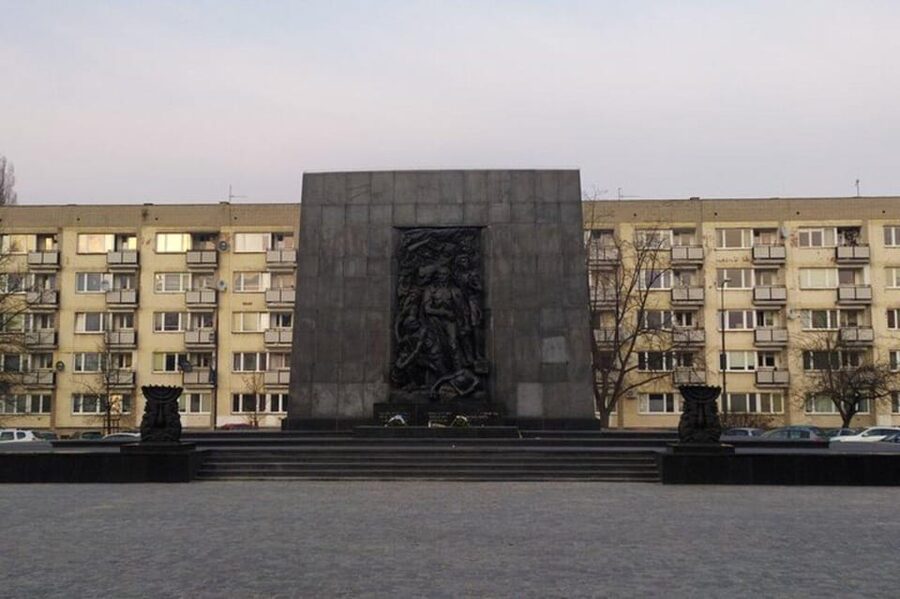 A unique walking tour of Jewish Warsaw -- past and present - Key points about the Warsaw Jewish history walk