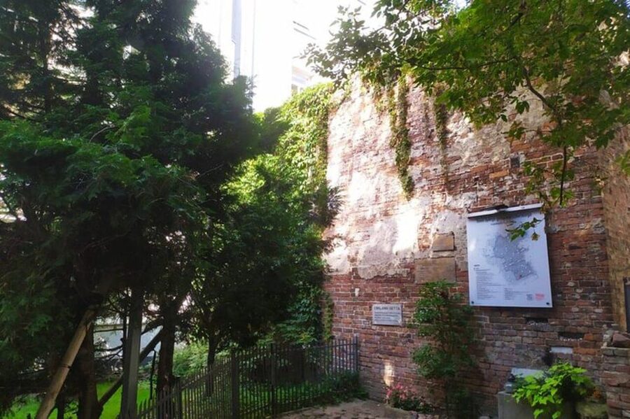 A unique walking tour of Jewish Warsaw -- past and present - Umschlagplatz, a difficult but essential ending