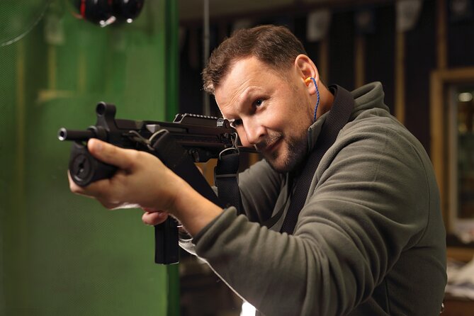 Agvo Shooting Range Experience in Warsaw - What happens at Puławska 561