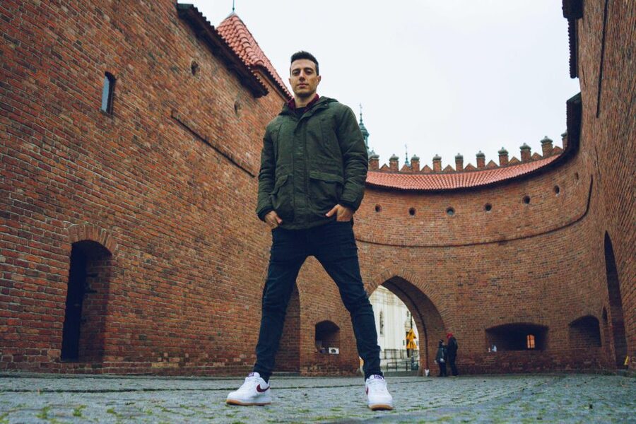 Amazing photo walk through the Old town of Warsaw - Practical advice for getting better photographs