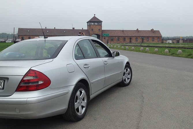 Auschwitz and Birkenau Round-Trip VIP Transport from Krakow - The Krakow pickup and drive to Auschwitz