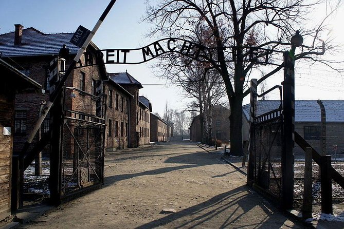 Auschwitz-Birkenau and Salt Mine Full day tour - Entering Auschwitz I after the journey