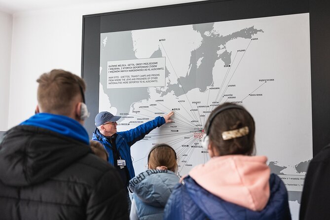 Auschwitz-Birkenau: Day Trip & Transfer from Kraków - The 1.5-hour ride from Kraków