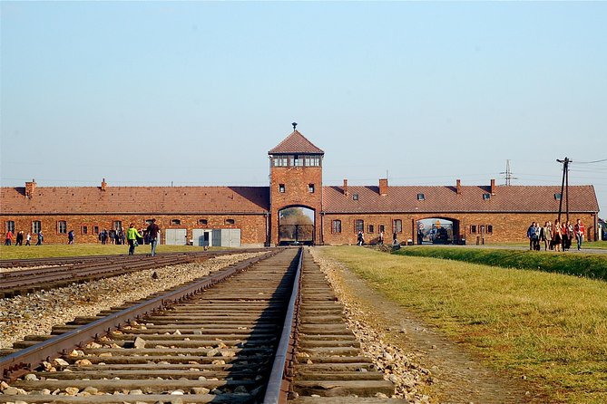 Auschwitz Birkenau Guaranteed Guided Tour or your money back - The 90-minute ride from Krakow
