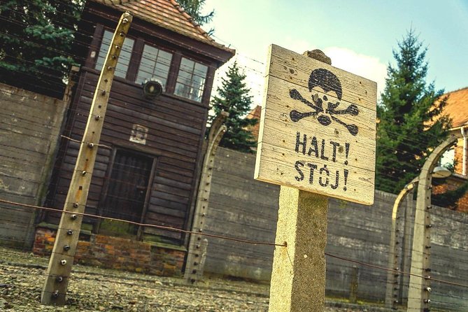 Auschwitz-Birkenau Guided Shared Tour from Krakow - The 75-minute drive from Krakow