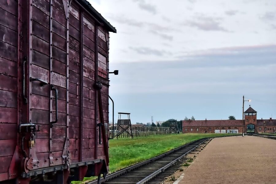 Auschwitz-Birkenau: Guided Tour and Skip-The-Line Ticket - Why this Auschwitz visit is worth your time