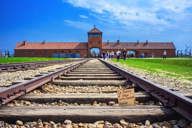 Auschwitz Birkenau Guided tour with transport - Leaving Krakow from Floriana Straszewskiego 14