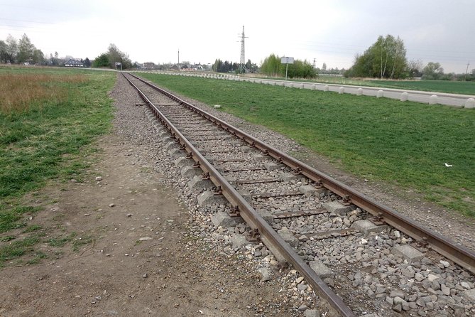 Auschwitz-Birkenau Museum Half-Day Bus Tour from Krakow - Weather, clothing, and emotional preparation