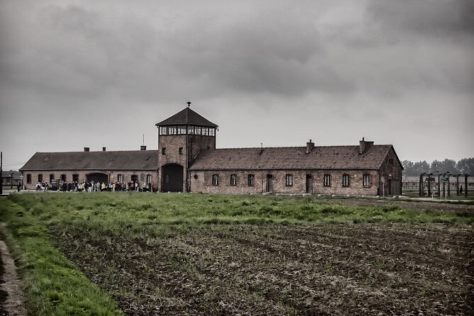 Auschwitz - Birkenau Private, 6-hr Study Tour - Why this Auschwitz tour needs a full day