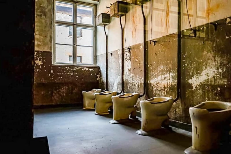 Auschwitz-Birkenau Skip-the-Line Guided Tour - Timing changes and the need for flexibility