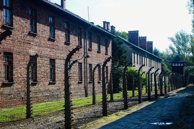 Auschwitz-Birkenau Tour: Tickets + Transportation from Krakow - Why this Auschwitz tour makes sense from Krakow