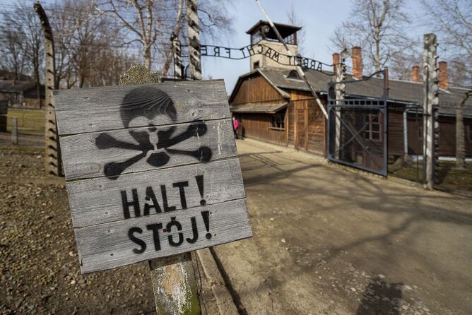 Auschwitz Birkenau Tour with Pickup and Lunch - Why this visit matters