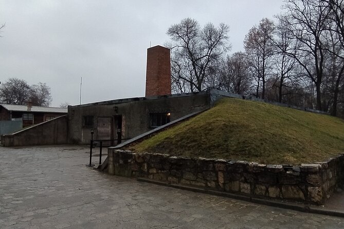 Auschwitz Museum and Salt Mine Tour with Private Transport - Moving between Auschwitz and the salt mine