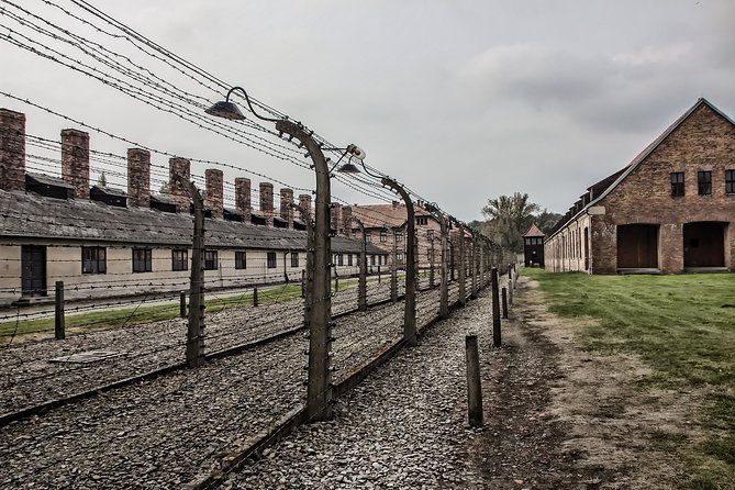 Auschwitz Private Tour - The drive from Krakow to Auschwitz