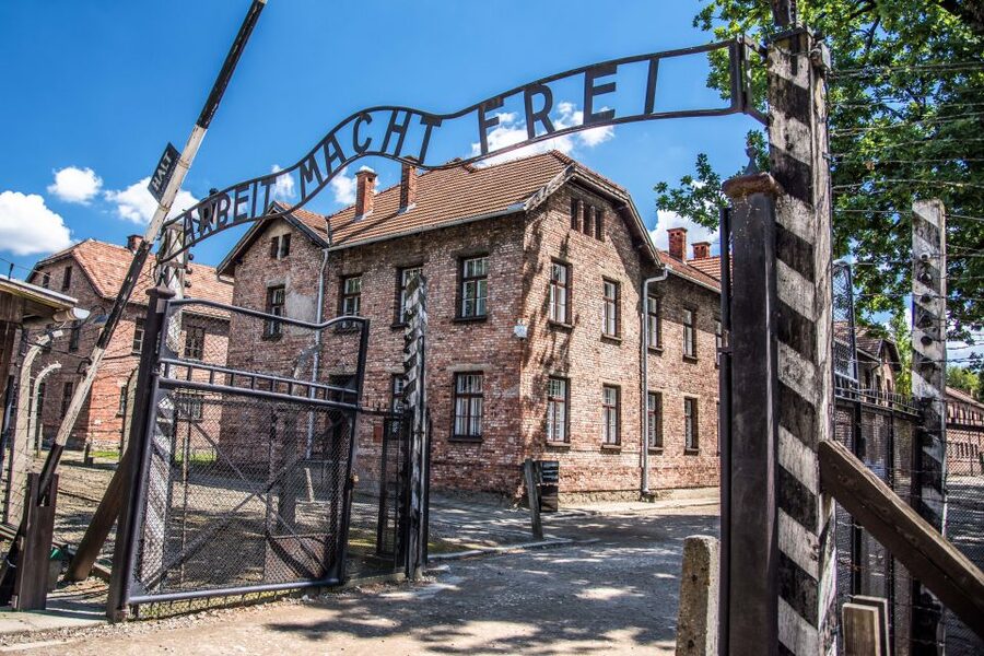 Auschwitz Ticket and Full-Day Tour from Krakow - Why this Krakow day trip matters