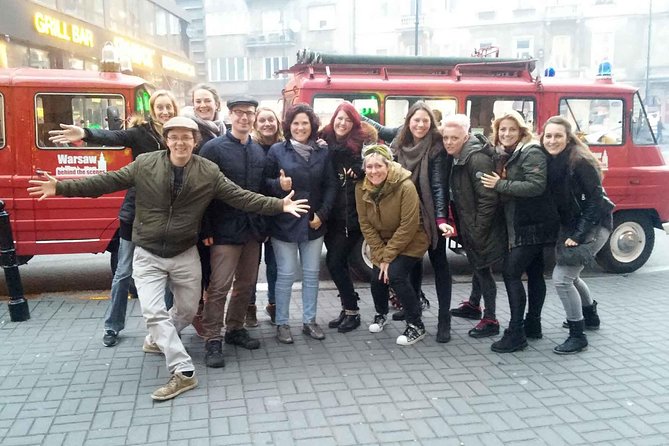 Best of Warsaw - private tour by retro minibus with hotel pickup - Why a retro minibus changes the Warsaw tour