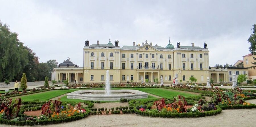 Bialystok Old Town Highlights Private Walking Tour - Key points to know before booking