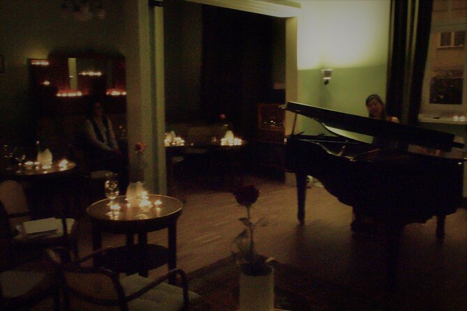 CHOPIN - Painted by Candlelights with Wine: Warsaw Concert - How the one-hour concert unfolds