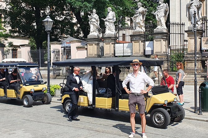 Cracow guided Full tour by Golf Cart-Family Discount - Who should choose this Krakow tour?