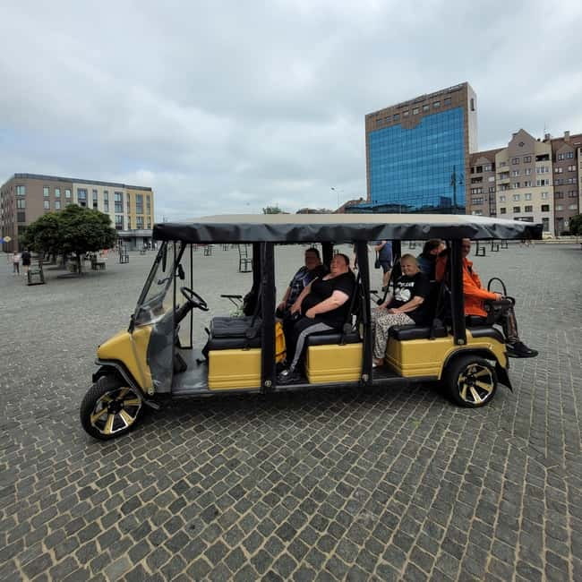 Cracow sightseeing tour by electric golf cart - Audio guide languages and the live driver