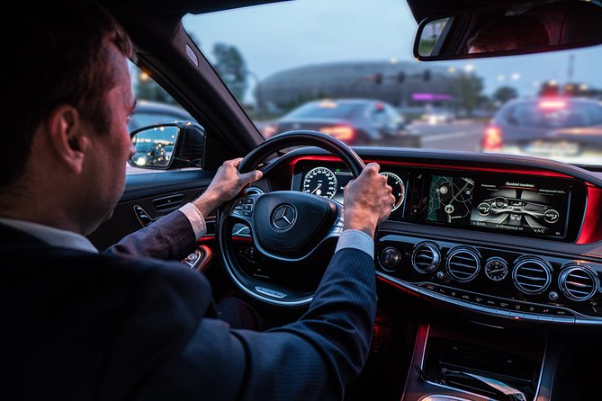 Cracow to airport transfer by Luxurious VIP limo - From a Kraków address to John Paul II Airport