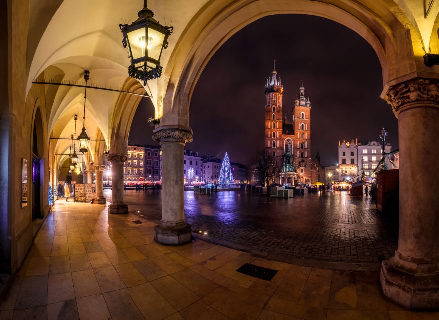 Creepy Krakow: 2-Hour City Walking Tour - St. Mary’s Basilica under the night lights