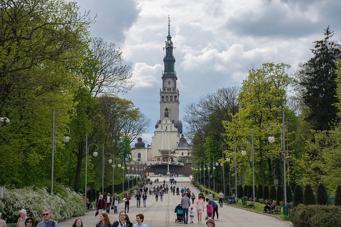 CZĘSTOCHOWA - BLACK MADONNA Monastery, PRIVATE tour from Kraków - How the guides can shape your day