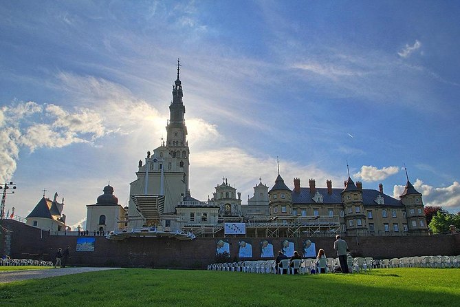 Czestochowa - Full Day Tour from Warsaw by private car - Key points to know before booking