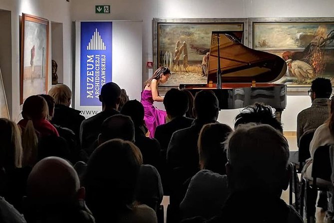 Daily live piano Chopin's concerts at 6:30 pm in the Warsaw Archdiocese Museum - What the 6:30 pm performance feels like