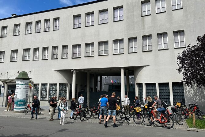 Discover Kraków by Bike with a Dutch guide - Kazimierz, from market square to Jewish quarter