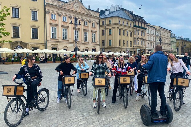 Discover the Jewish Quarter with a Bike Tour - The Jewish Community Centre and Krakow today