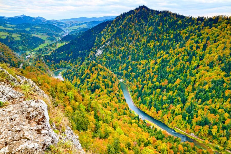 Dunajec River Gorge and Zakopane: Full-Day Trip from Krakow - What the 18-kilometer rafting trip feels like