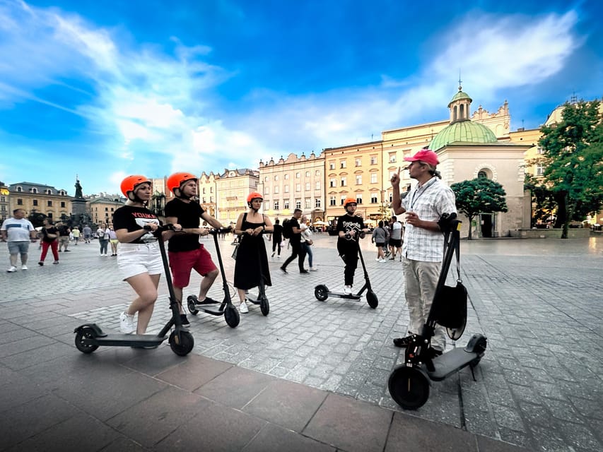 Electric Scooter Tour: Full Tour (Old Town + Shipyard) 3hour - Why this route works well in Gdańsk