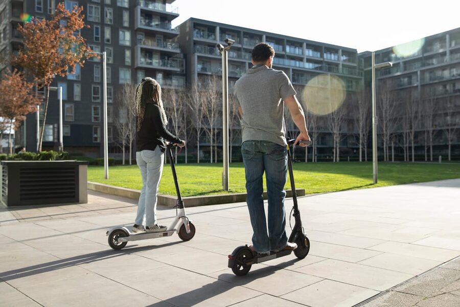 Electric Scooter Tour: Full Tour (Old Town + Shipyard) 3hour - Is an electric scooter practical on these streets?