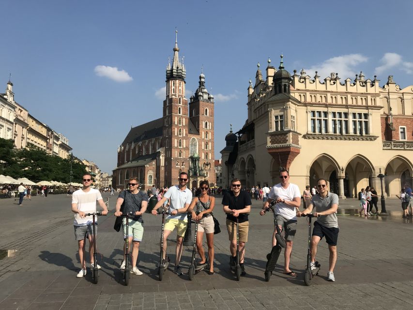 Electric Scooter Tour Krakow - Finishing in Kazimierz