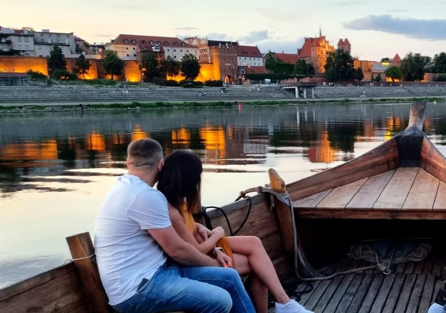 Evening Cruises in Toruń - Watching the Old Town at evening light