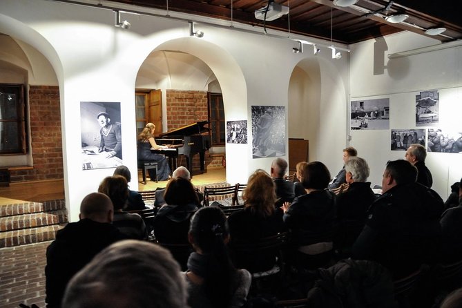 Everyday concerts of Chopin's music at the Old Town in Warsaw - Who should book this Chopin concert?