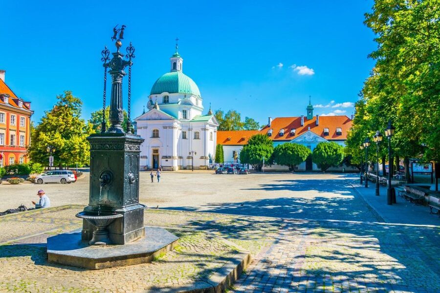 Family Tour of Warsaw Old Town with Fun Activities for Kids - Is $112 per person good value?