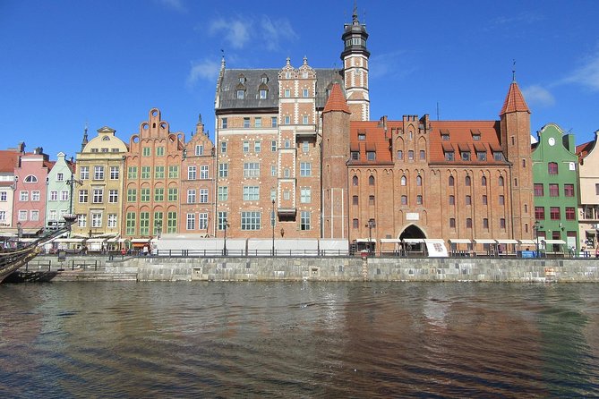 First Time in Gdańsk? Private Tour of Old Gdańsk’s Highlights - Długa Street, Długi Targ, and Neptune’s Fountain