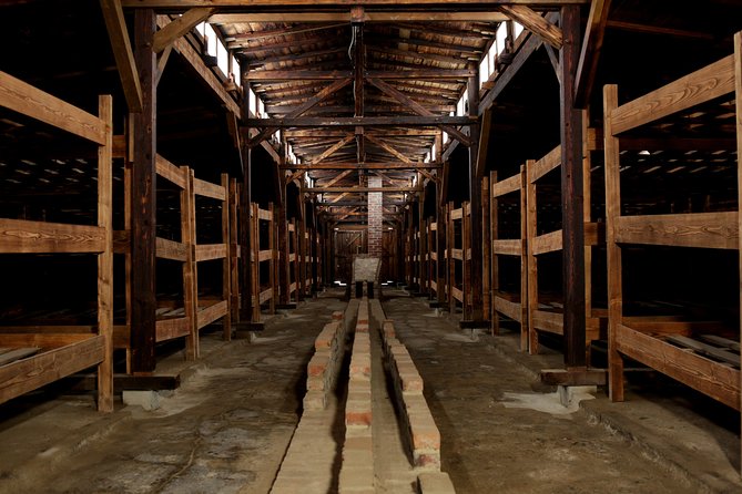 From Cracow: Auschwitz- Birkenau Tour with transportation - Getting the balance right between the two camps