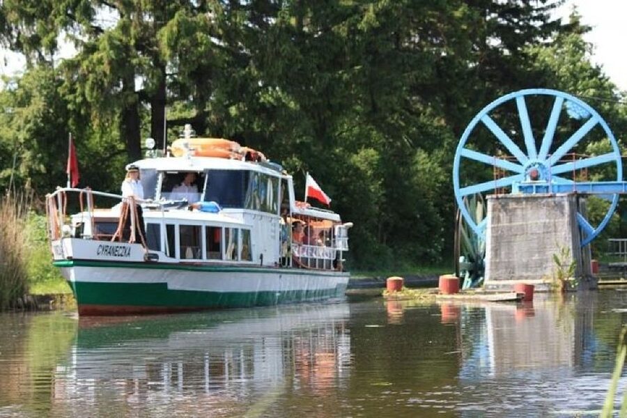 From Gdansk: Elblag Canal Boat Cruise - The four-plane canal cruise
