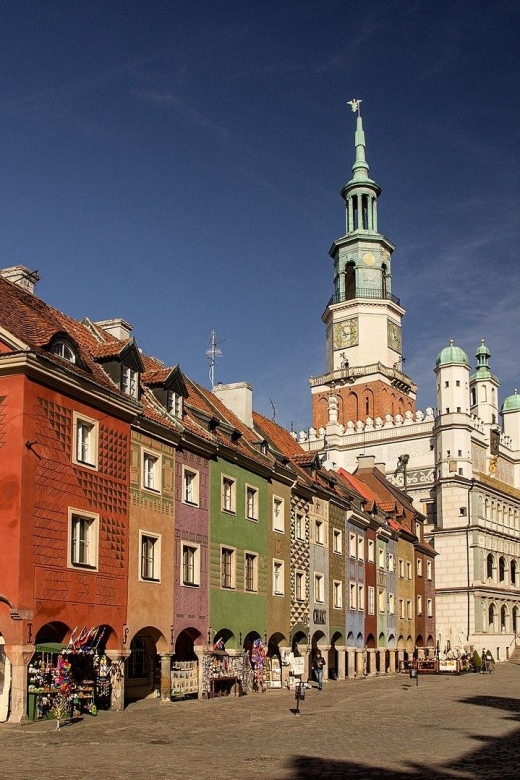 From Golden Age to Fall and Rebirth of Poland - Royal Castle and the memory of royal power