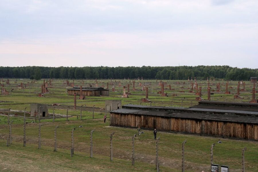 From Katowice: Auschwitz-Birkenau Skip-the-Line Guided Tour - Entering Auschwitz I and its original buildings