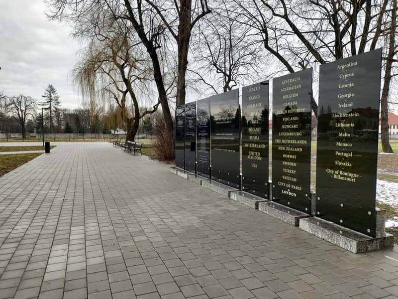From Krakow: Auschwitz-Birkenau Guided Full-Day Tour - Key points to know before you book