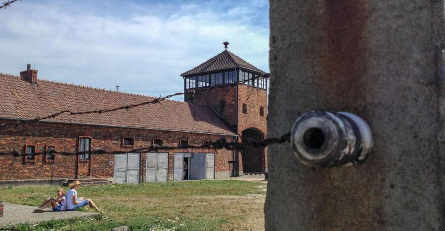 From Krakow: Auschwitz-Birkenau Private or Shared Tour - The journey from Krakow sets the tone