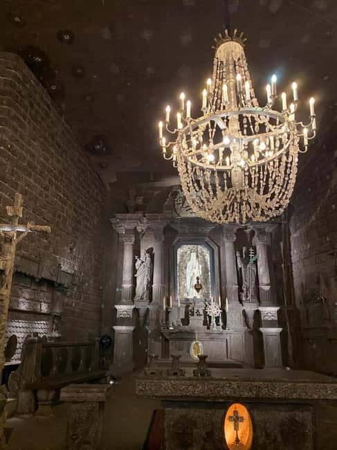 From Krakow: Auschwitz-Birkenau & Wieliczka Salt Mine Tour - What the two guides add